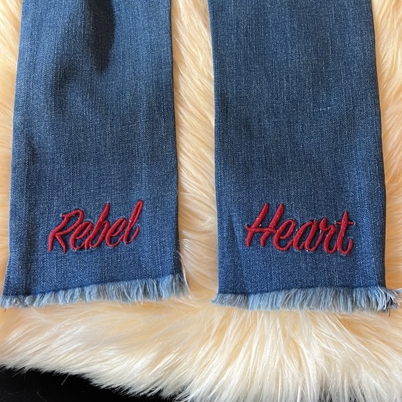 Girls size 6 Hudson jeans. - Picture 4 of 8